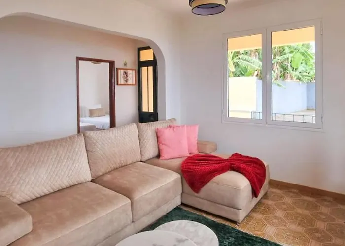 Hills View 2br 公寓