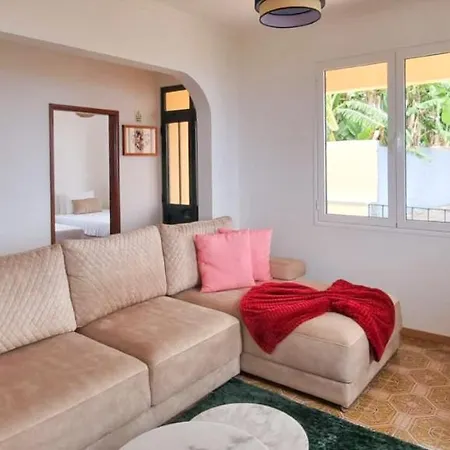 Hills View 2br Appartement