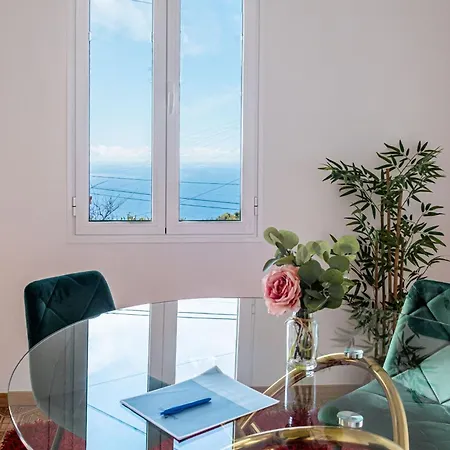דירה Hills View 2br