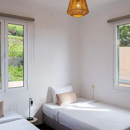 Hills View 2br Ponta do Sol (Madeira)