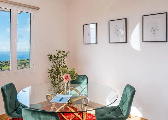 Hills View 2br Апартаменты